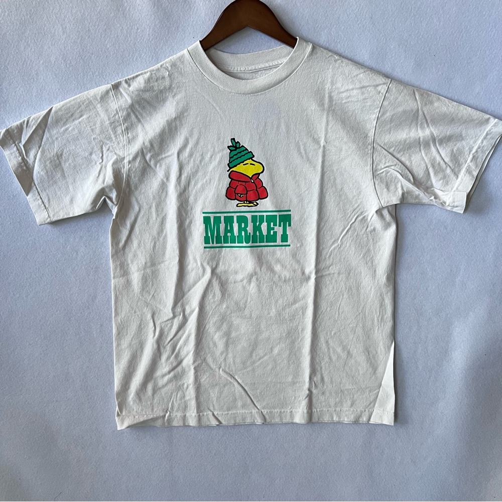 Peanuts Market Graphic Tee - Picture 2 of 7